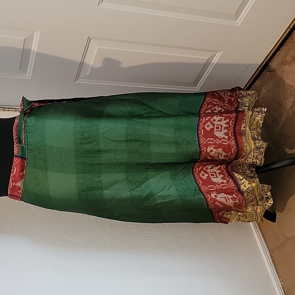 Brand New Sustainably Designed Boho Silk Reversible Wrap Skirt Dress - Picture 5 of 11